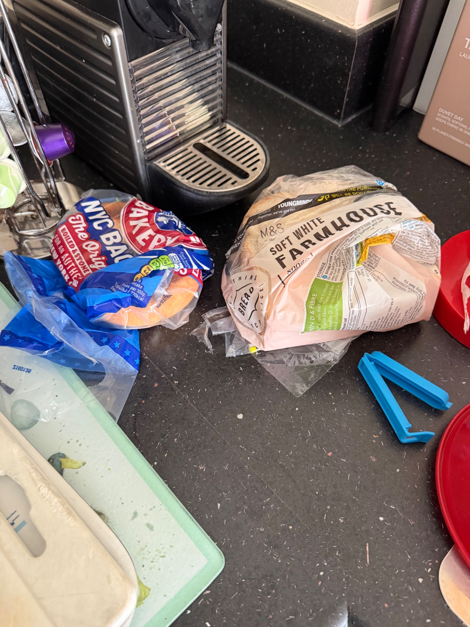 If only there was clip handy to help keep the bread fresh
