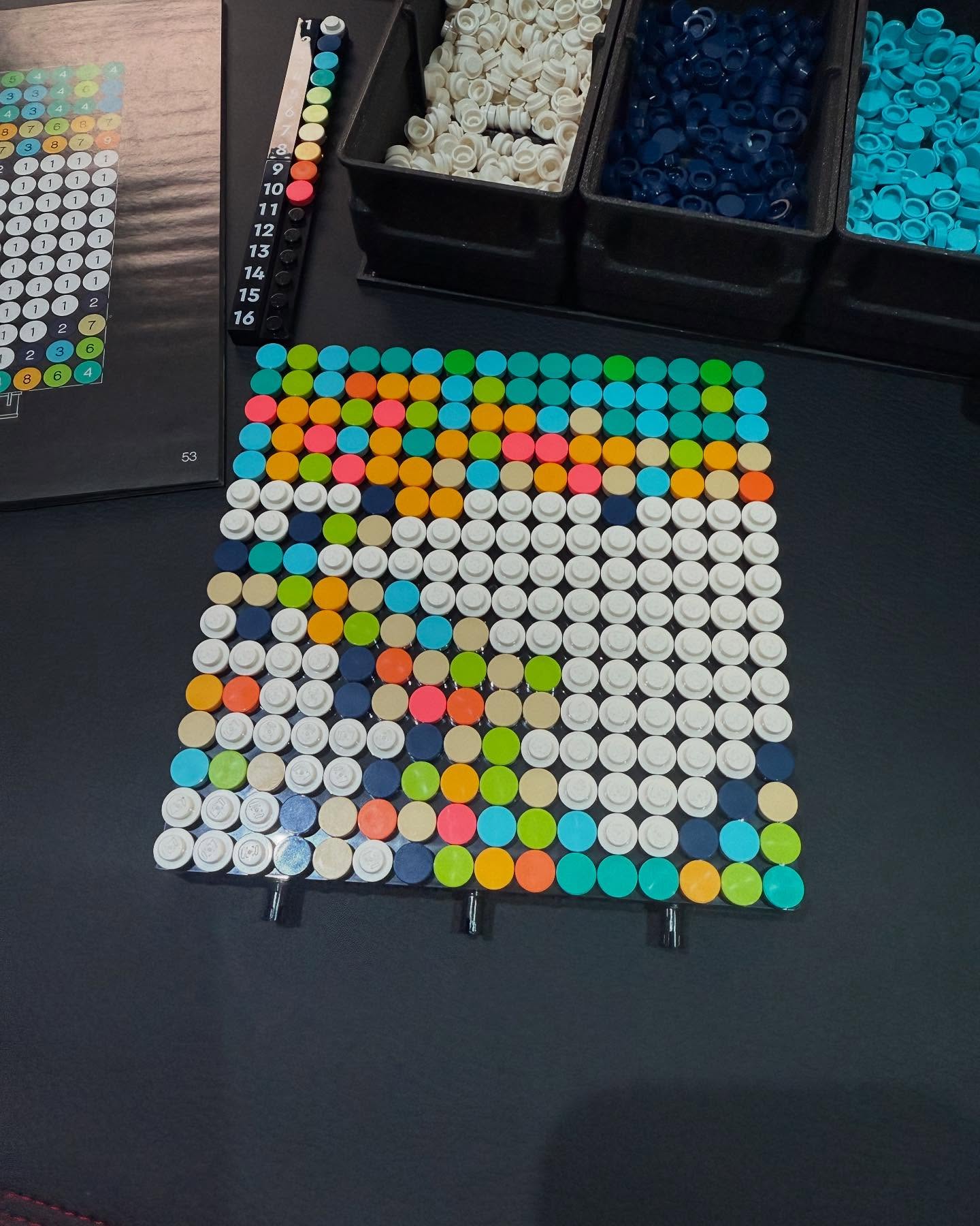 And that’s another row done #lego